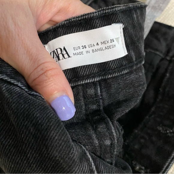 Zara bundle of white and black high rise jean shorts size 4 and 6 - Picture 6 of 8